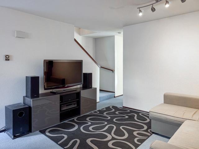 6923 Chantel Court, San Jose CA: https://media.crmls.org/mediaz/e379c17a-a179-4632-9b97-4d8b2967691f.jpg