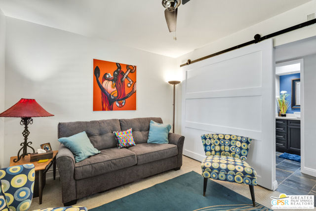 Guest Bedroom #1