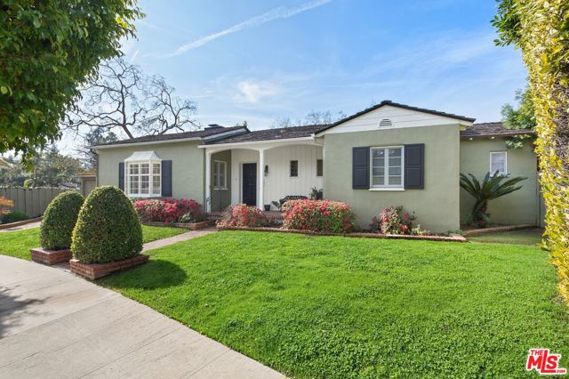 2827 Dumfries Rd, Los Angeles, CA 90064