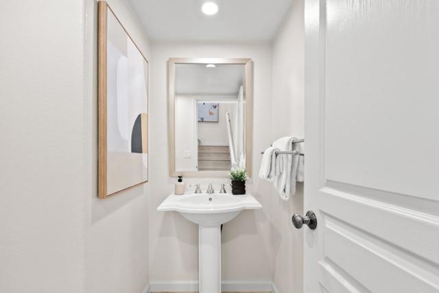 4048 Fitzpatrick Way, Santa Clara CA: https://media.crmls.org/mediaz/e37a5b59-8f38-4b1b-b216-a86c7891b583.jpg