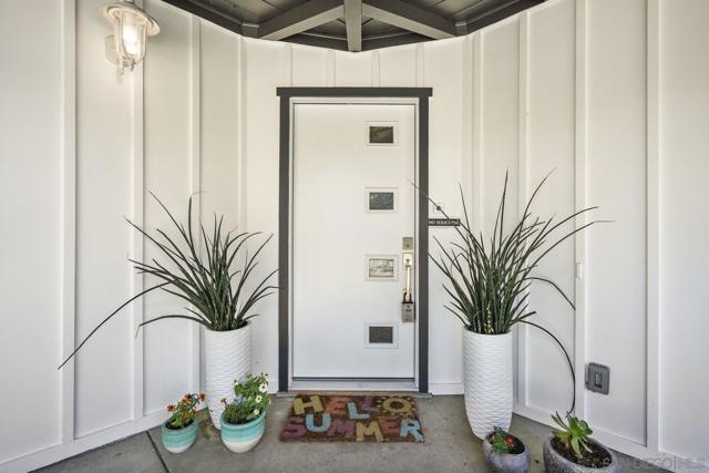 Image 6 of 51 For 4877 Lorraine Dr