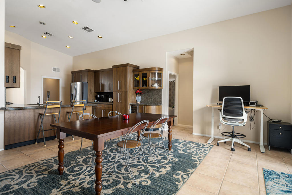 MLS #219136931PS image #16