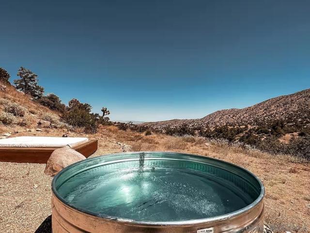 48311 Burns Canyon Rd, Pioneertown CA: https://media.crmls.org/mediaz/e37e8d97-0a1a-4319-9c48-6da758033086.jpg
