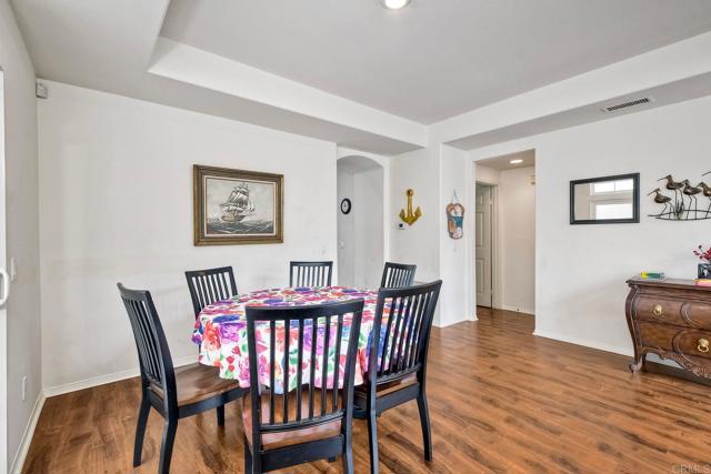 Detail Gallery Image 13 of 41 For 489 N. Cleveland Street, Oceanside,  CA 92054 - 3 Beds | 2/1 Baths