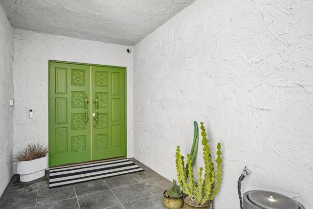 2320 Paseo Del Rey, Palm Springs, CA 92264
