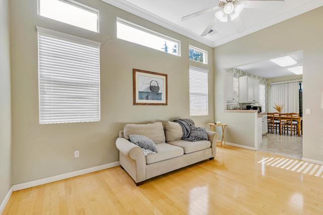 197 Summerset Drive, Brentwood CA: https://media.crmls.org/mediaz/e3816615-1e26-4e0c-9f9a-fc21d0938e35.jpg
