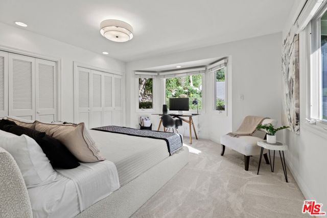 1115 Palos Verdes Drive West Drive, Palos Verdes Estates CA: https://media.crmls.org/mediaz/e381e8a0-cc85-4a15-93a5-4bcdb7d405fd.jpg