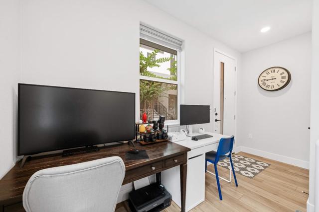 581 Yale Way, San Jose CA: https://media.crmls.org/mediaz/e384de88-c668-410a-b866-5cd02c21f6aa.jpg