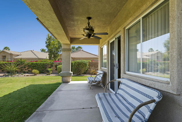 45554 Shaugnessy Drive, Indio CA: https://media.crmls.org/mediaz/e385c699-52dd-4393-94f1-85fe847d5dfe.jpg