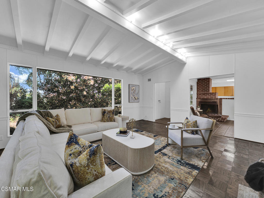 13606 Oak Canyon AvenueSherman Oaks img 18