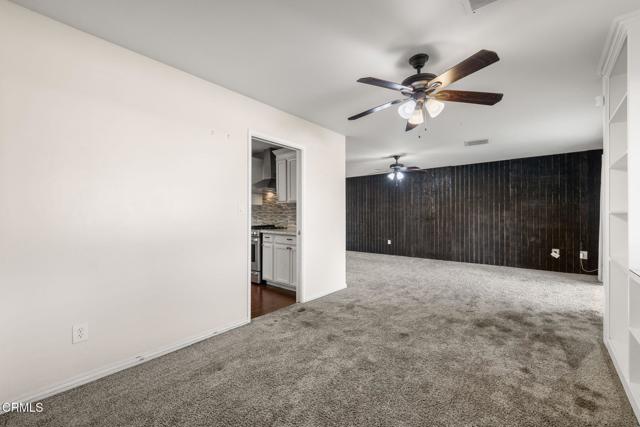 Detail Gallery Image 13 of 47 For 4407 Glencannon St, Bakersfield,  CA 93308 - 3 Beds | 2 Baths