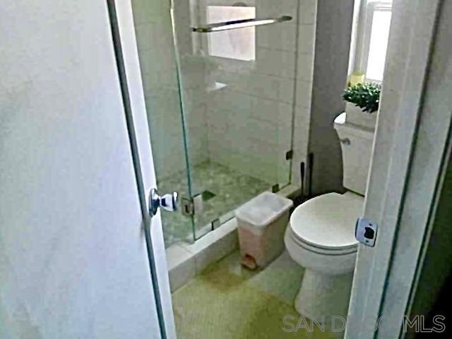 829 11th St, Imperial Beach CA: https://media.crmls.org/mediaz/e387945d-b227-448e-9ebf-c558f5b08282.jpg