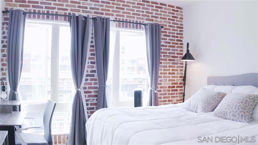 450 J St - photo 8