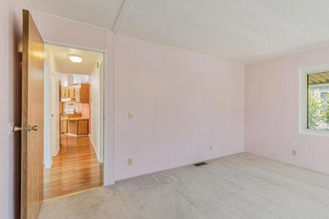 812 W Clover Road, Tracy CA: https://media.crmls.org/mediaz/e388adf2-0d13-4442-8685-42db3ee68a75.jpg