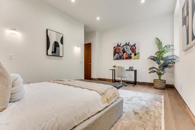 Detail Gallery Image 46 of 69 For 12480 Viewcrest Rd, Los Angeles,  CA 91604 - 5 Beds | 7 Baths