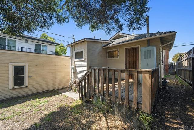 2227 Wightman Street, San Diego CA: https://media.crmls.org/mediaz/e38acff2-40d0-40a4-bd75-6a4312936391.jpg