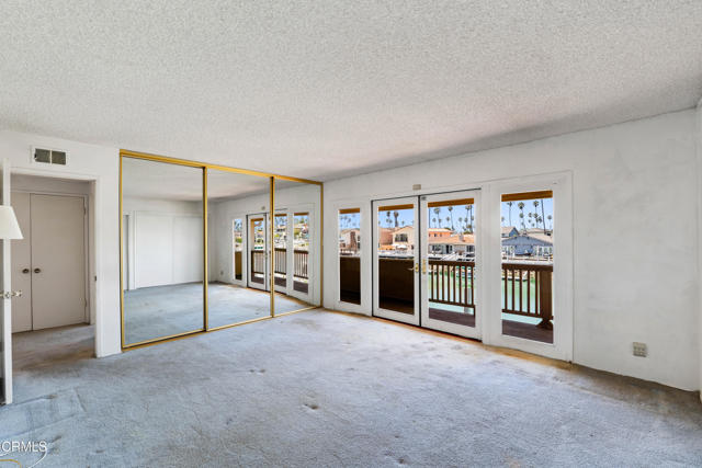 Detail Gallery Image 23 of 61 For 2851 Seahorse Ave, Ventura,  CA 93001 - 6 Beds | 3 Baths