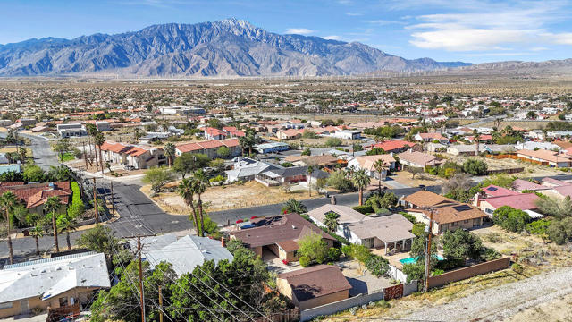 Image 23 of 24 For 66790 Yucca Drive