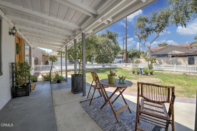 1740 Laguna Drive, La Habra CA: https://media.crmls.org/mediaz/e38dd6eb-7a76-4430-a1e8-8d4a80212913.jpg