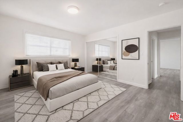 1446 S COCHRAN Avenue, Los Angeles CA: https://media.crmls.org/mediaz/e38e3286-2936-4eb5-83fb-32086ddeb7cb.jpg