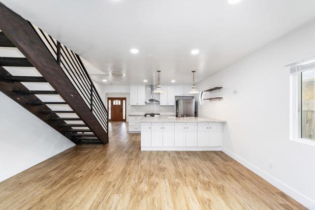 8324 Calle Calzada, San Diego CA: https://media.crmls.org/mediaz/e38e4e3a-c121-4d8f-bd45-79514dc8f4f9.jpg