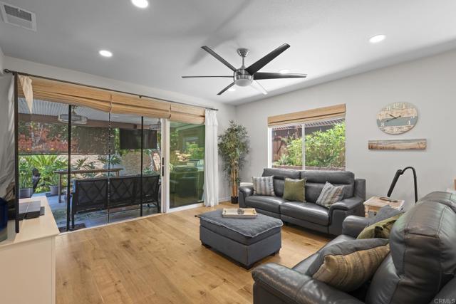 3461 Rich Field Drive, Carlsbad CA: https://media.crmls.org/mediaz/e38e95f8-4bcc-465b-875d-6bccba29dfb2.jpg