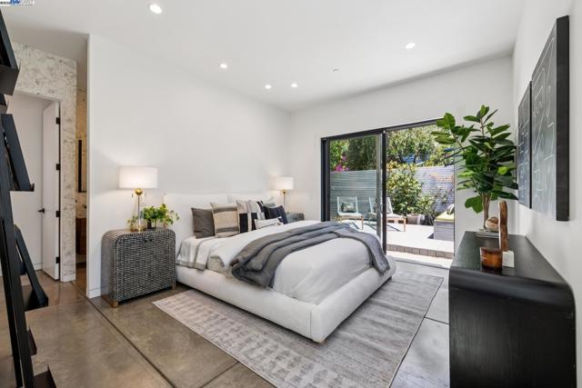 730 HENRY STREET, Oakland CA: https://media.crmls.org/mediaz/e38eae6d-1254-4548-9340-93b400447480.jpg