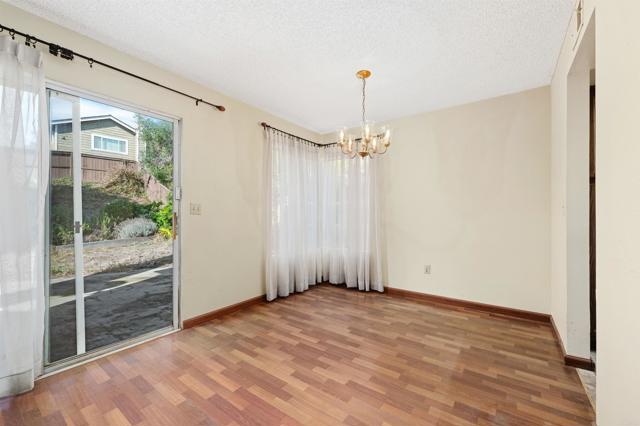 Detail Gallery Image 16 of 37 For 2992 Lexington Circle, Carlsbad,  CA 92010 - 2 Beds | 2/1 Baths