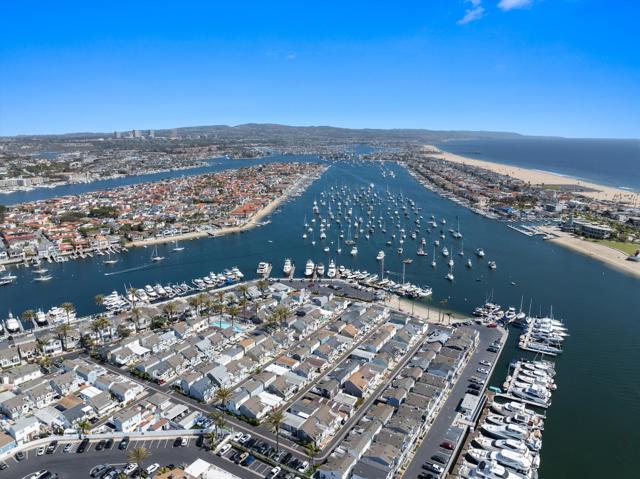 37 El Paseo Street, Newport Beach CA: https://media.crmls.org/mediaz/e38f9112-1d8d-4713-9207-c9ea51507b4e.jpg
