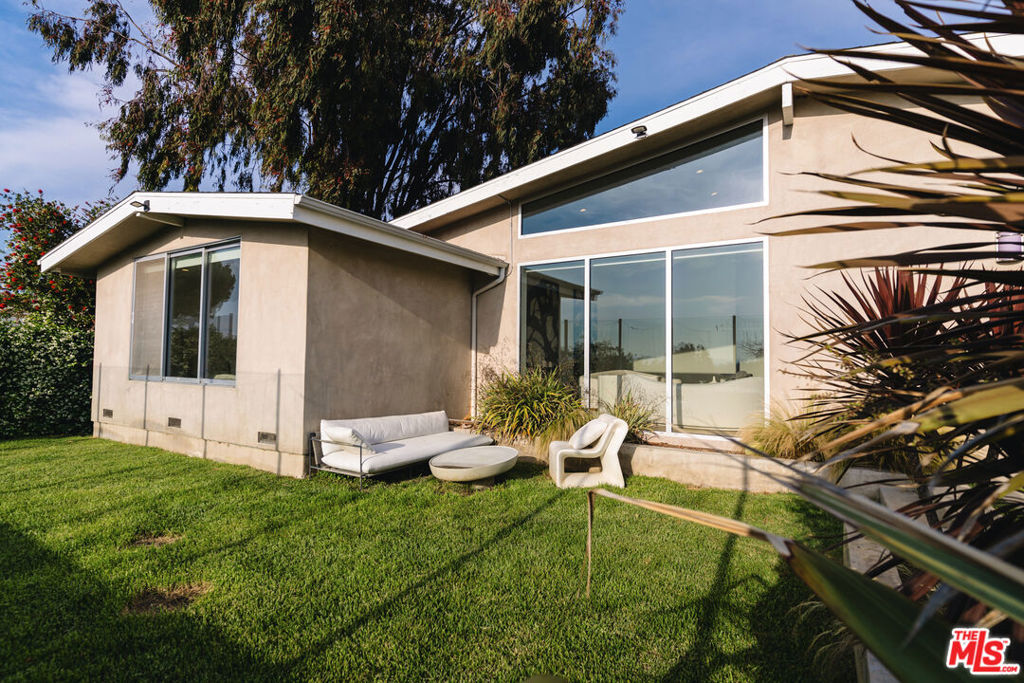 3423 Scadlock Lane