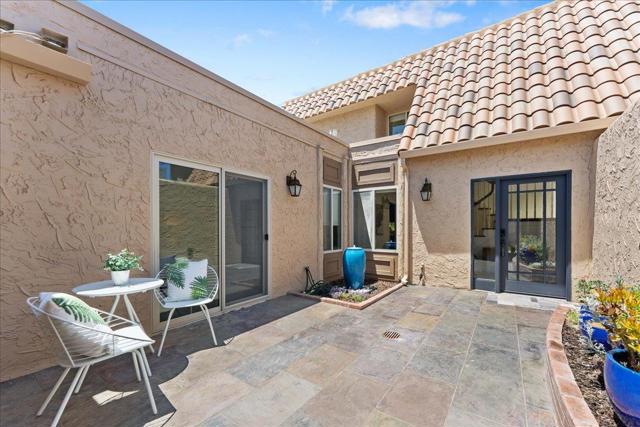 115 El Pinar, Los Gatos CA: https://media.crmls.org/mediaz/e390911e-fcd8-4304-9e02-1d6191d636e6.jpg