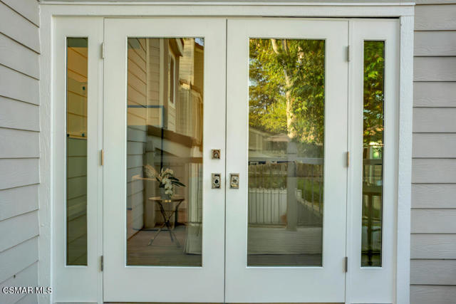 1228 S Westlake Boulevard, Westlake Village CA: https://media.crmls.org/mediaz/e391e541-50cb-44ea-8323-ee9acb36763d.jpg