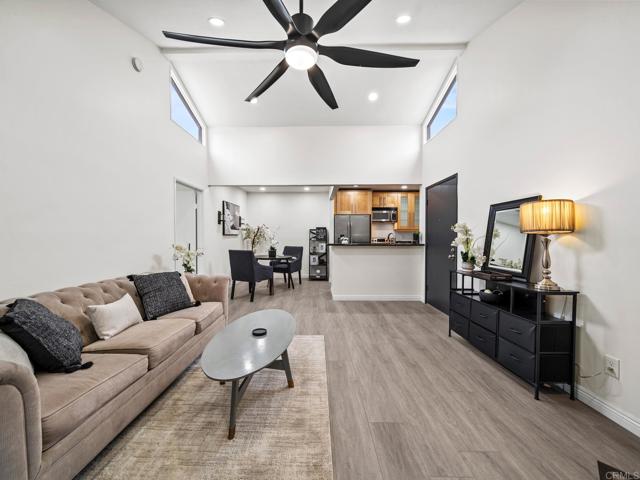 Detail Gallery Image 5 of 39 For 2920 Briarwood Rd #UNIT A12,  Bonita,  CA 91902 - 1 Beds | 1 Baths