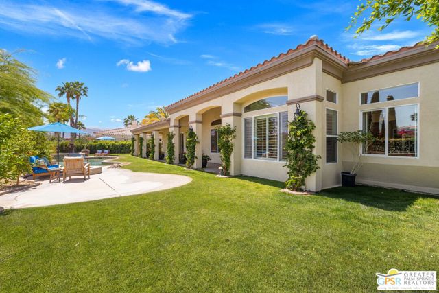 1 Toscana Way, Rancho Mirage CA: https://media.crmls.org/mediaz/e3950fe0-e173-41ae-b030-174b32dbaacf.jpg