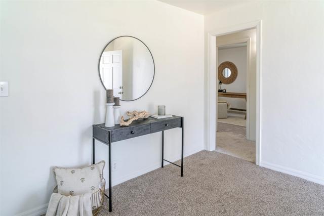 260 E St, Chula Vista CA: https://media.crmls.org/mediaz/e395886d-1581-4806-8afa-349d154978f9.jpg