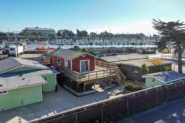 7550 Sandholdt Road, Moss Landing CA: https://media.crmls.org/mediaz/e396d3db-8dfe-45d6-9b91-17d4c3ba8fac.jpg