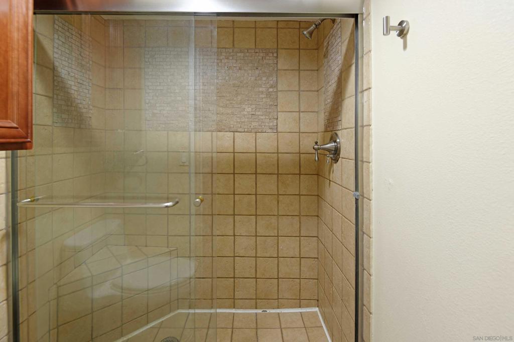 7509 Draper Ave - photo 17