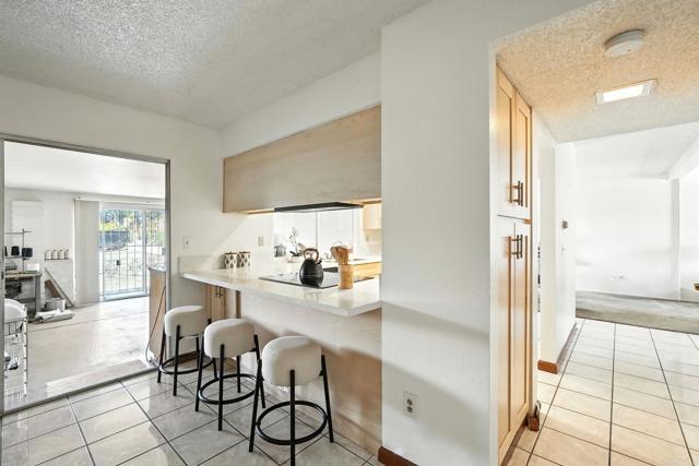 3444 Corte Loro, San Diego CA: https://media.crmls.org/mediaz/e3978e9a-4bcc-49b9-b4d4-d81f1831e6c5.jpg