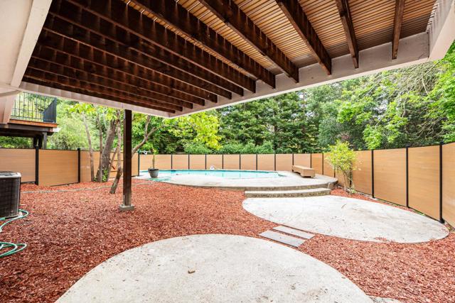 3 Harran Circle, Orinda CA: https://media.crmls.org/mediaz/e397f4a3-0cb6-4ca1-a590-d0a658eaad1e.jpg