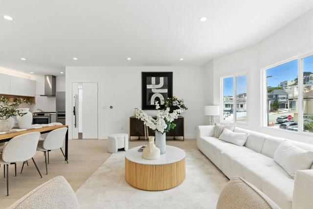 1815 18th Avenue, San Francisco CA: https://media.crmls.org/mediaz/e3993043-2eef-4ec1-95c8-057d9905cfad.jpg