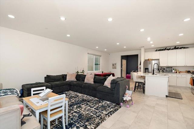 14226 Revana Lane, Beaumont CA: https://media.crmls.org/mediaz/e39b2570-e8f7-4faf-bea2-67ed35957da7.jpg