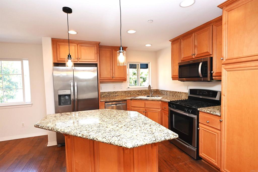 1037 Loretta Lane - photo 6