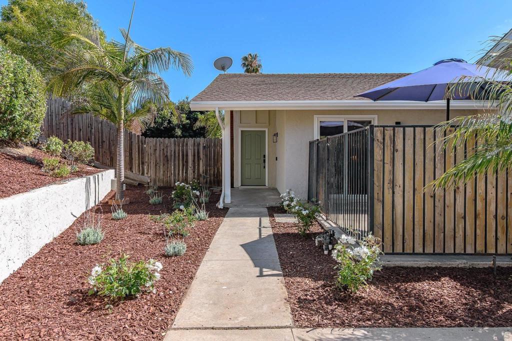 11489 Almazon St - photo 2