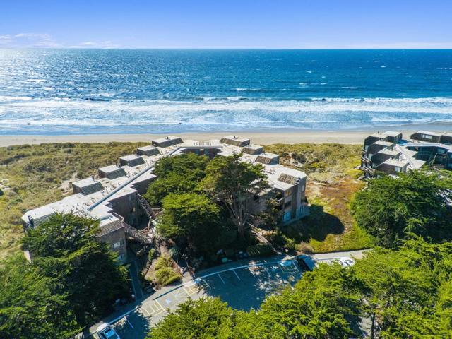 101 Shell Drive, Watsonville CA: https://media.crmls.org/mediaz/e3a0a4cb-93ff-4a52-80f2-dfeb6536d174.jpg