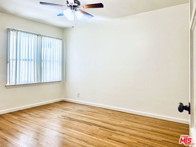 1839 N NORMANDIE Avenue, Los Angeles CA: https://media.crmls.org/mediaz/e3a0e6db-d730-4436-bfbc-e4300ee983b6.jpg