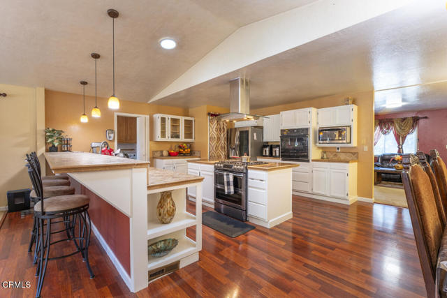 31341 Thomas Lane, Fort Bragg CA: https://media.crmls.org/mediaz/e3a2de4d-4734-4586-97e9-e5c4d77b3e1e.jpg