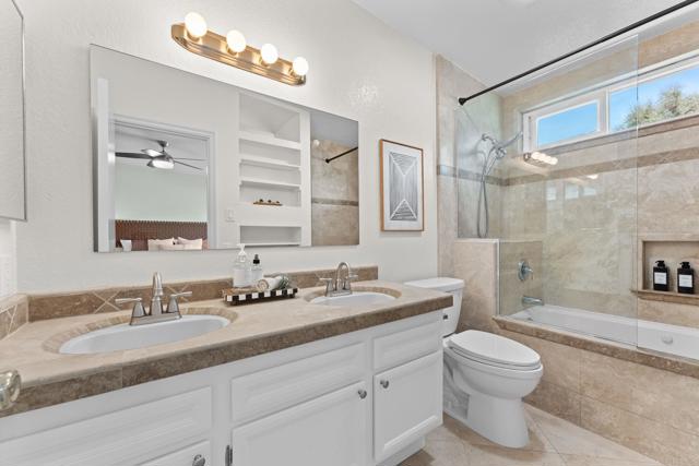 Detail Gallery Image 31 of 57 For 939 Chablis Ln, Vista,  CA 92083 - 4 Beds | 3 Baths