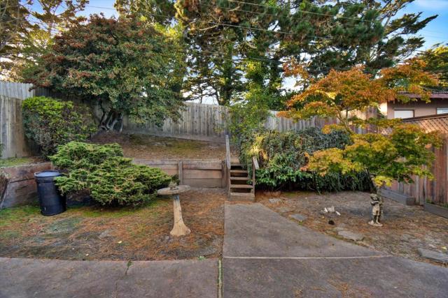 16 Christopher Court, Daly City CA: https://media.crmls.org/mediaz/e3a5c336-35ec-449e-a9d6-0953594ff3d3.jpg