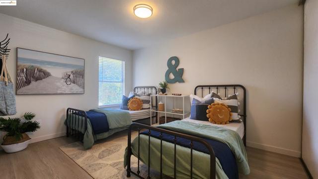 128 Harris Cir, Bay Point CA: https://media.crmls.org/mediaz/e3a7246b-66a7-4012-91a1-d9dd878825cf.jpg