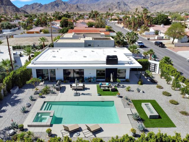 54050 Avenida Obregon, La Quinta CA: https://media.crmls.org/mediaz/e3a8cb1f-983a-43aa-8f33-383e1a12077a.jpg